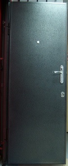 Дверь входная металлическая В-04-а. Фото- внутренняя сторона.